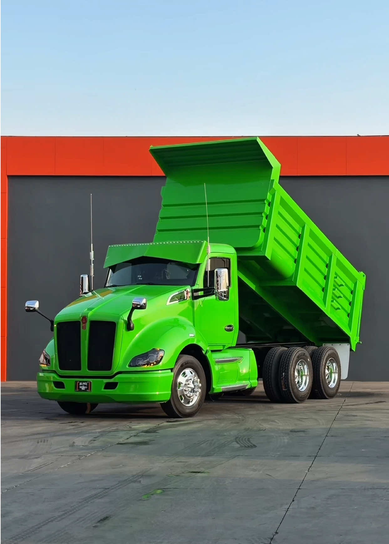 @TRUCKSALESDELNORTE