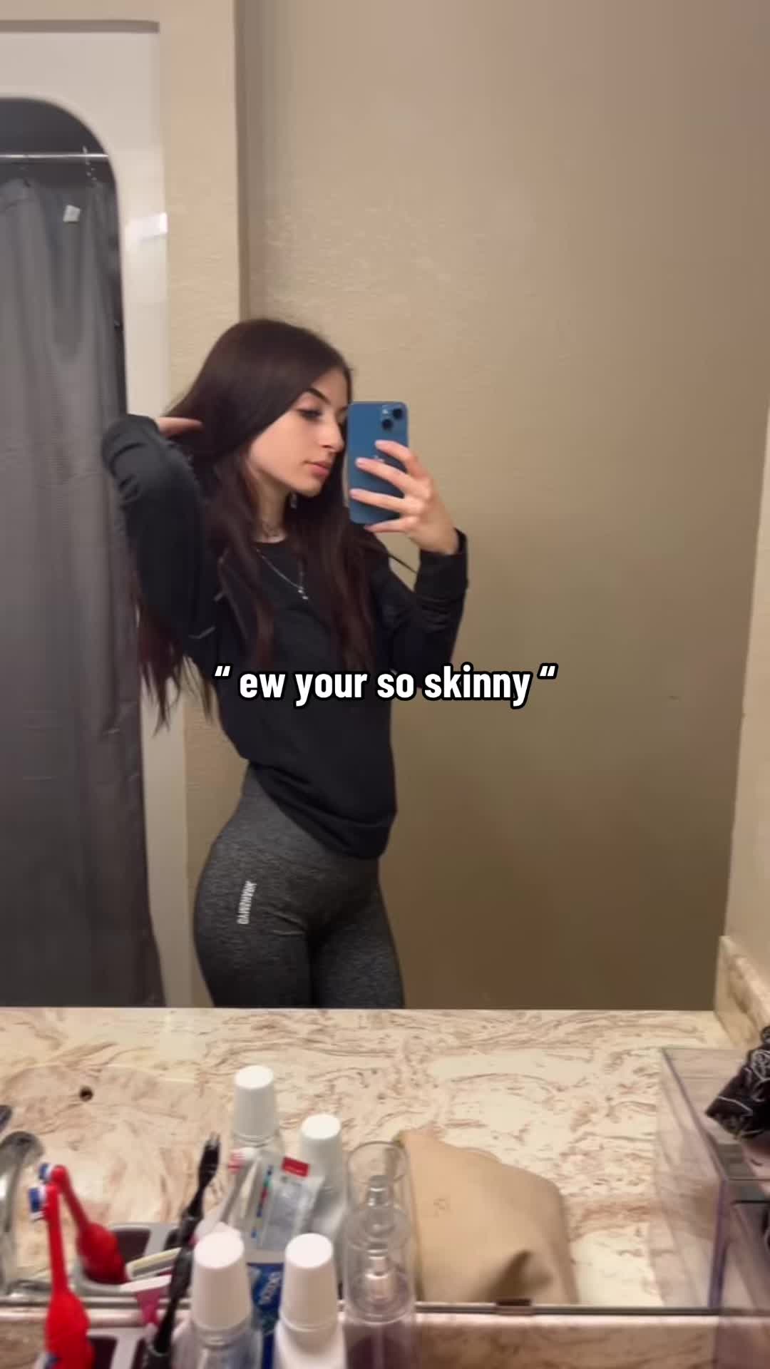 @Lilyrrrose