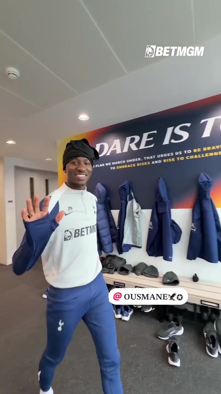 @𝐎𝐔𝐒𝐌𝐀𝐍𝐄 🦅 ✪