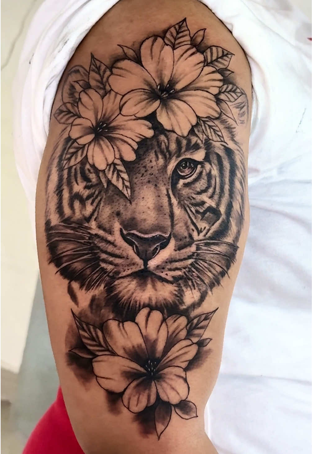@tattoosbydullin