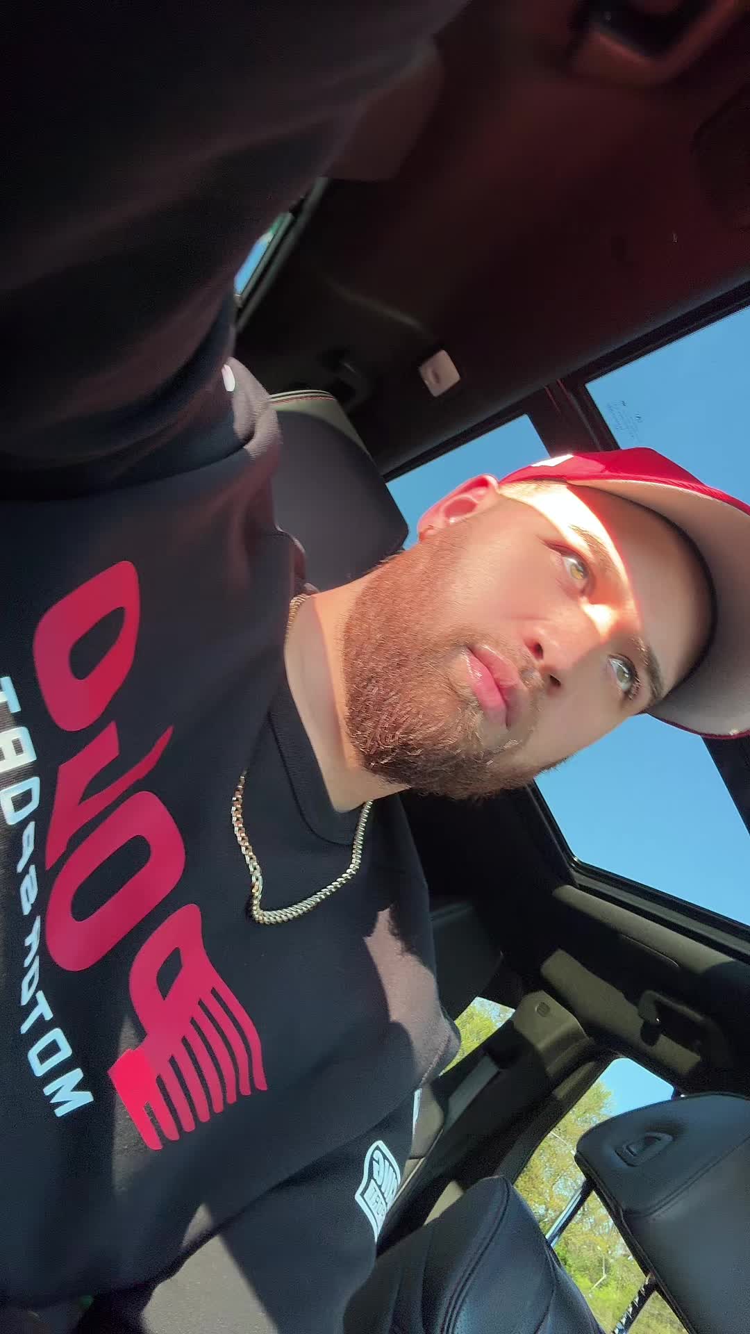 @Luis Tejada