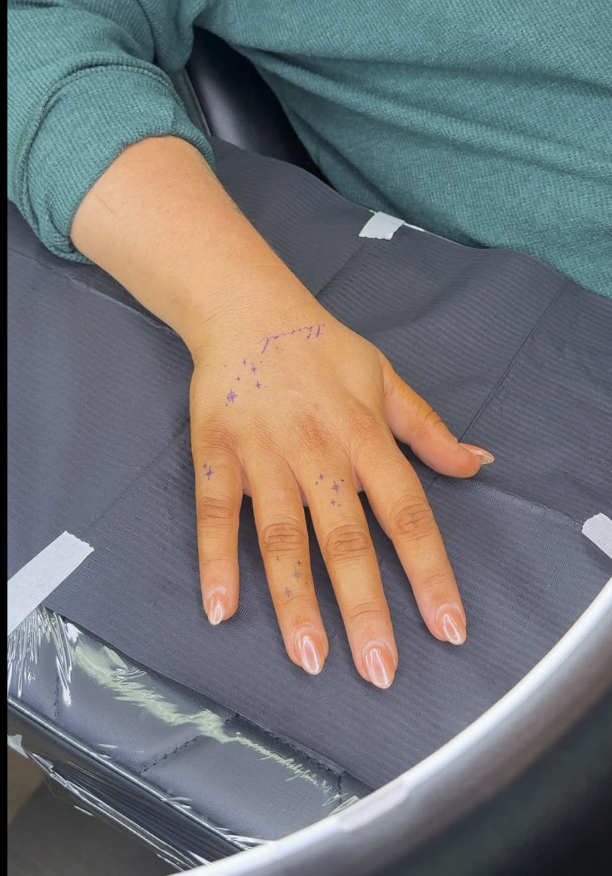 @myah | fine line tattoo artist