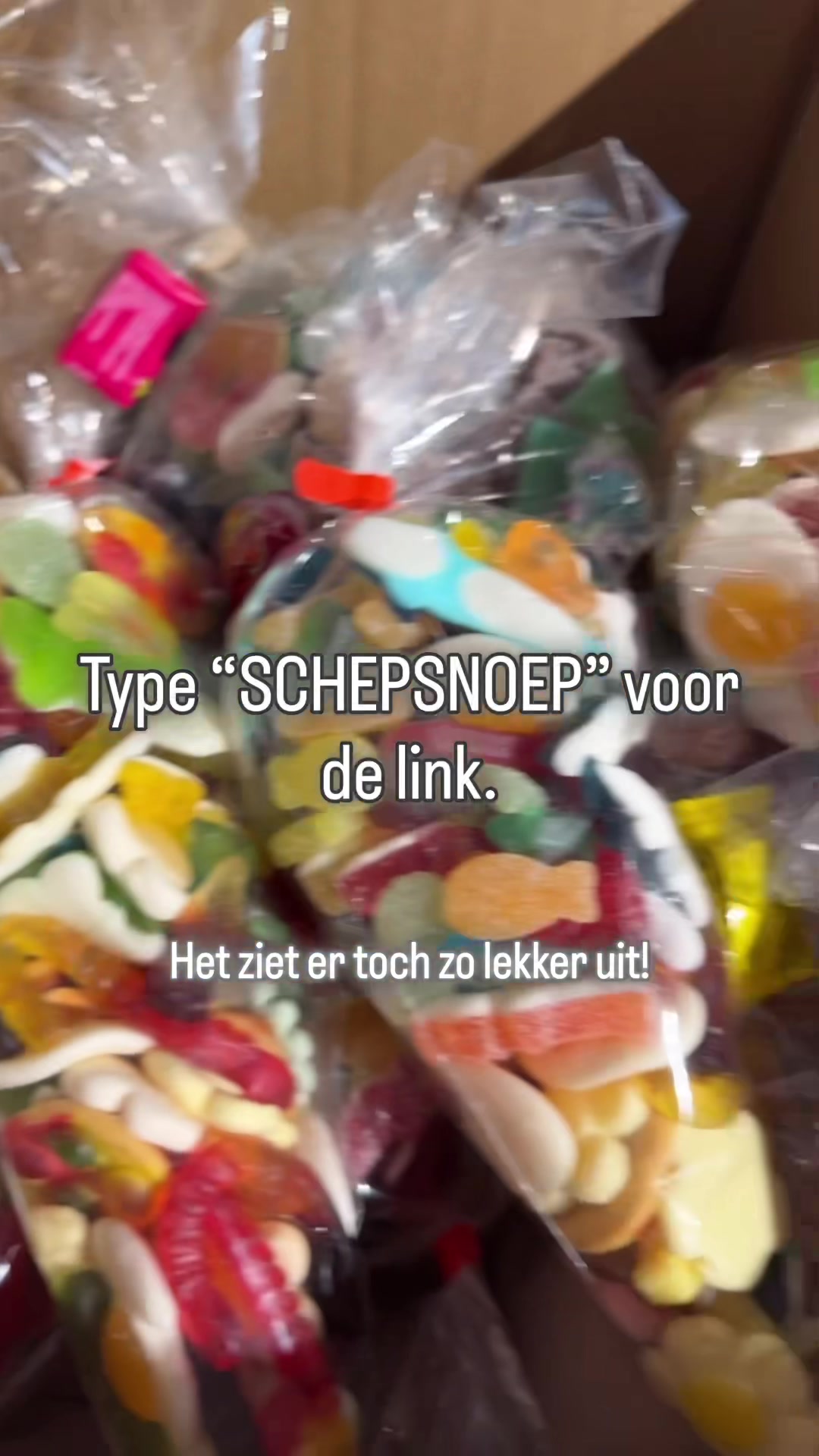 @AvoShop | 90s Candy & Gadgets