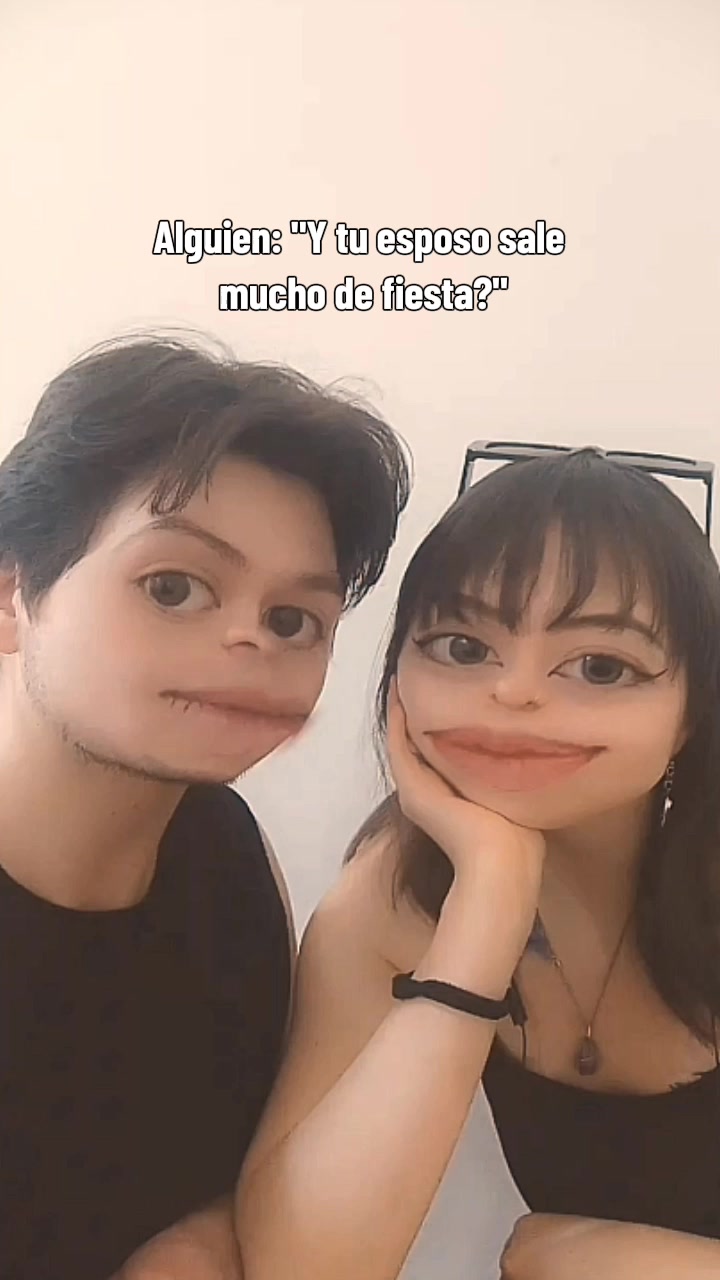 @StrawberryCake🇧🇴