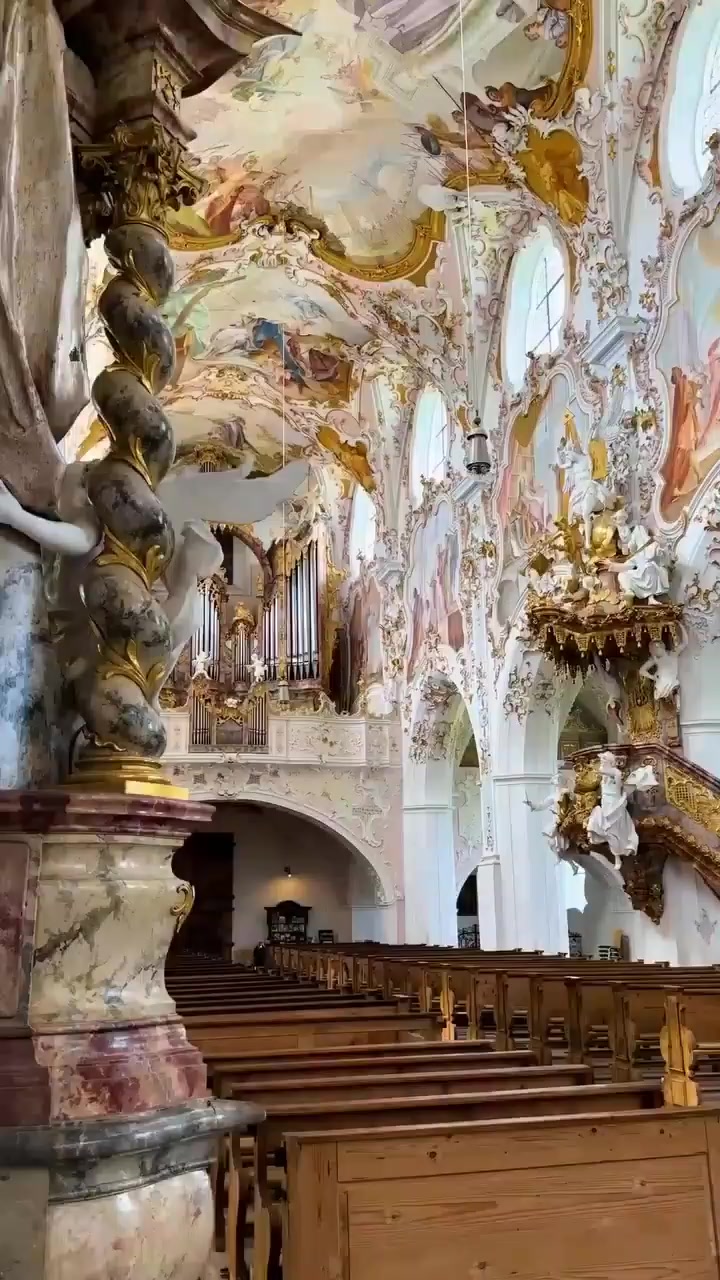 @ᛊᚺᛁᚾᛁᚷᚨᛗᛁ