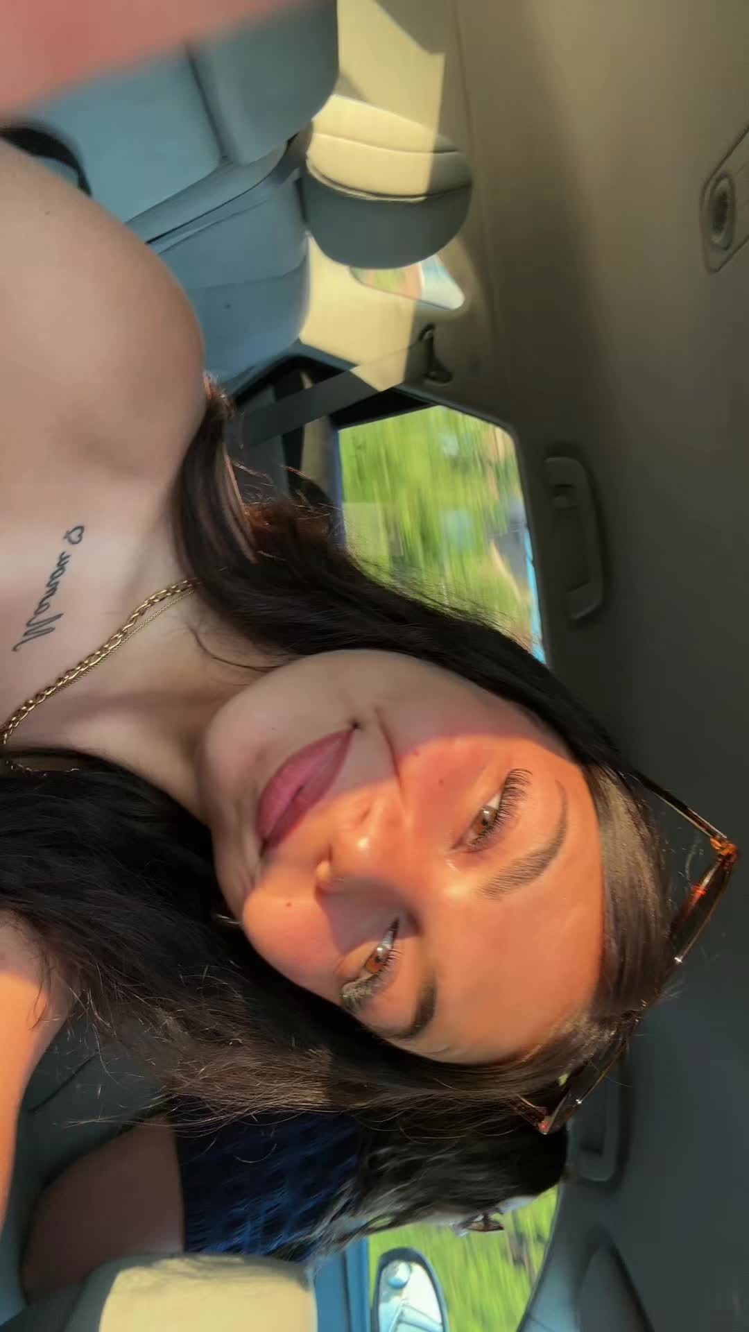 @janyeve_jobin
