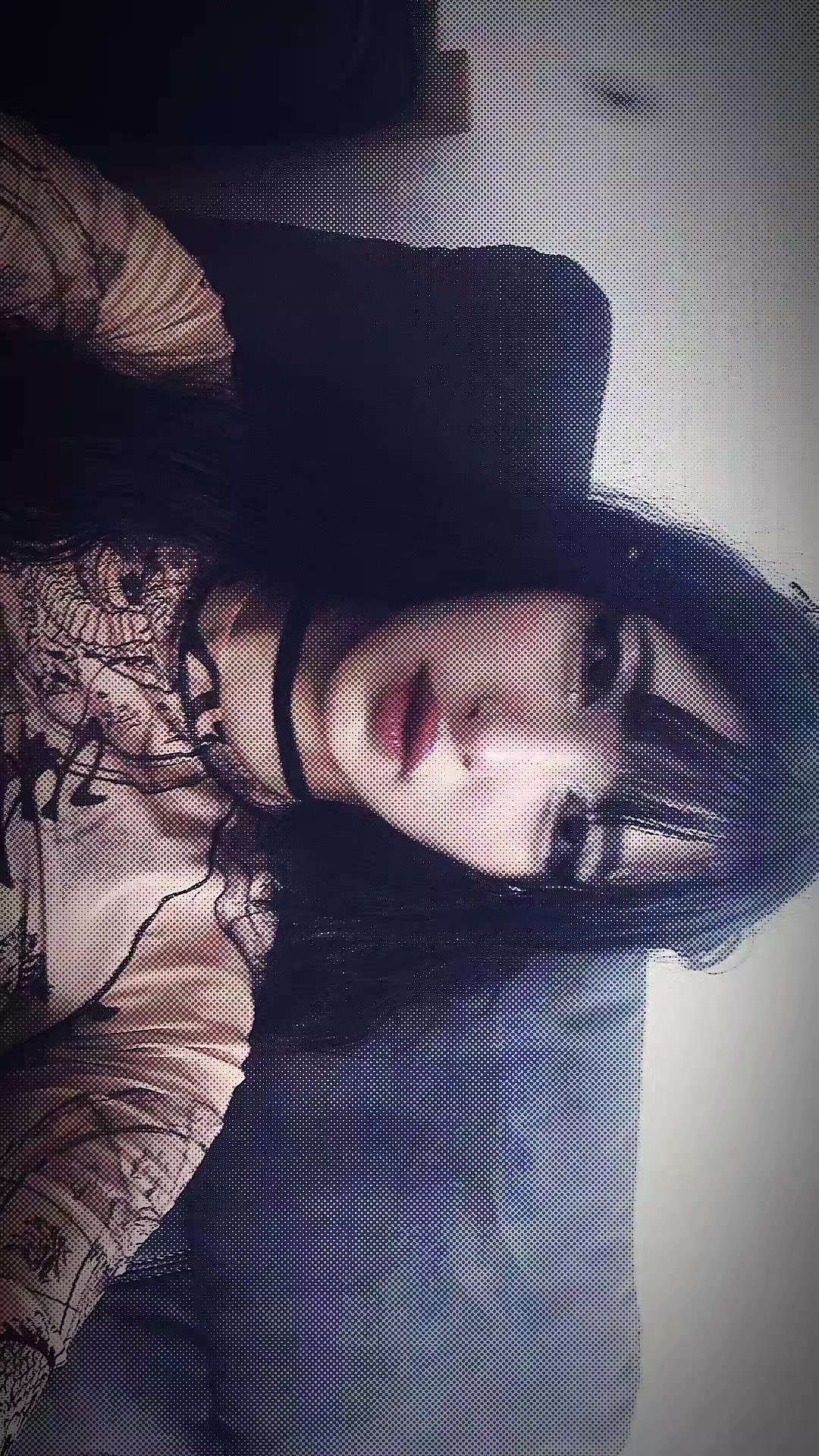 @Hoodbaby