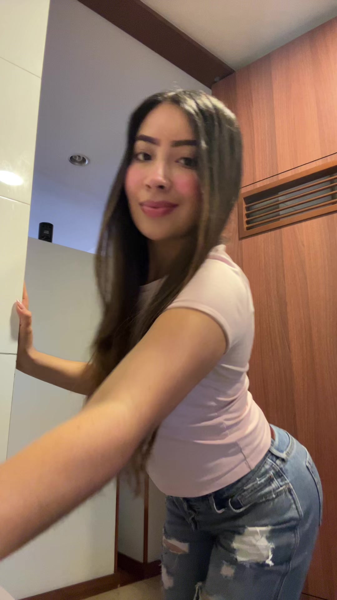 @Valentina