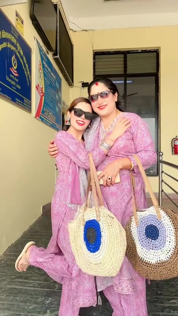@pallavimahatakapadi