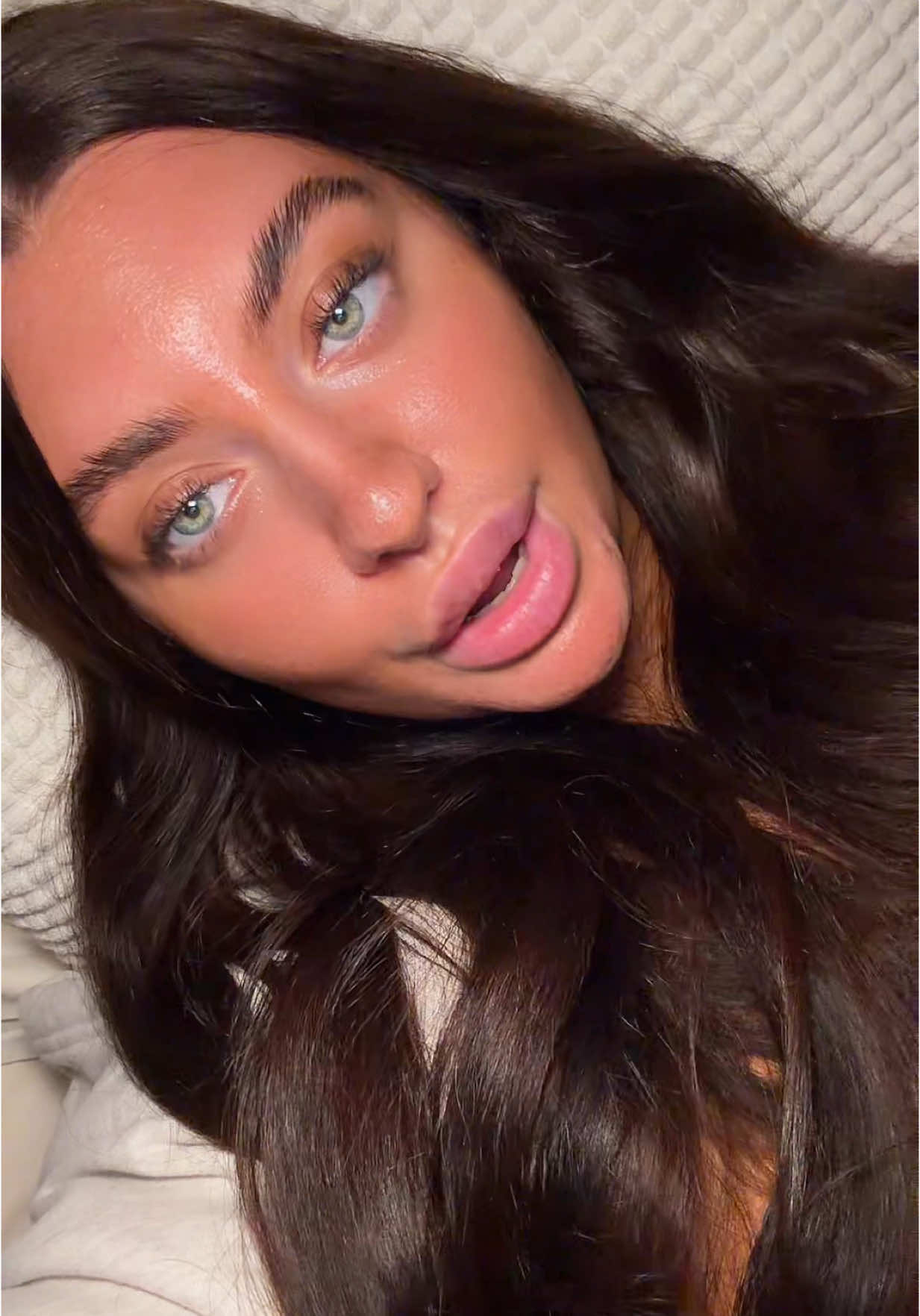 @Em🌶️