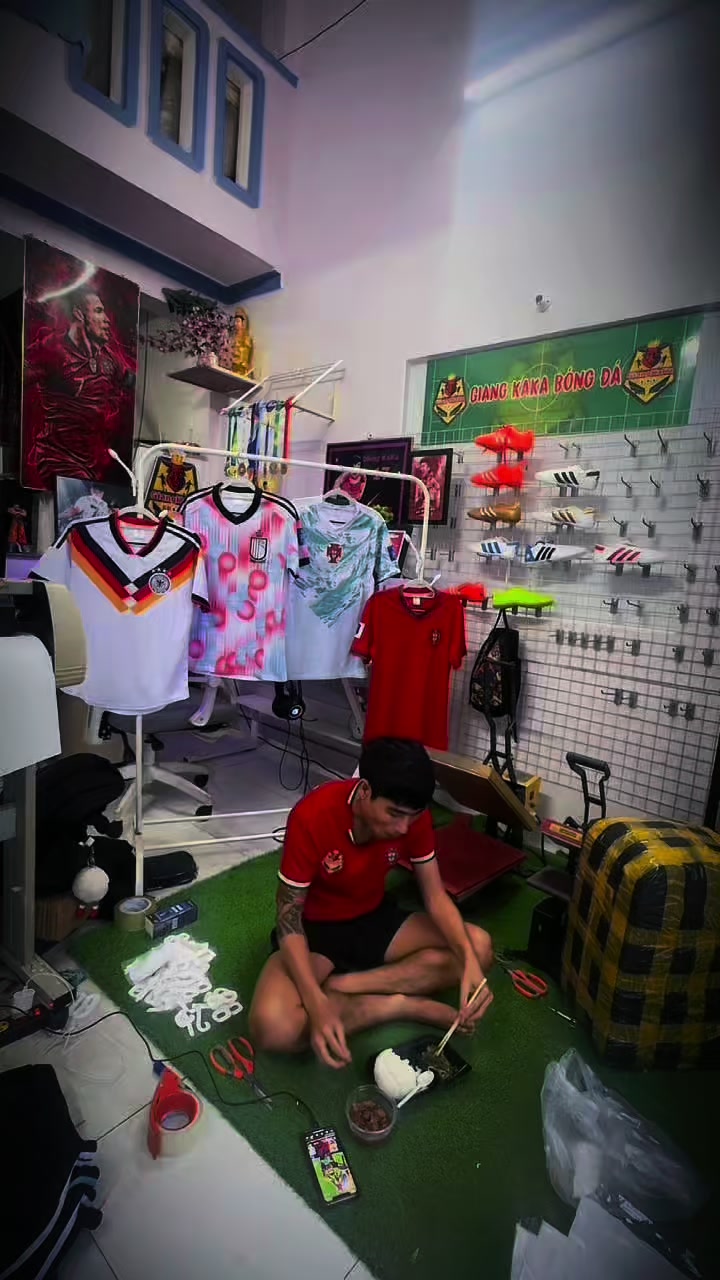 @Giang KaKa B&oacute;ng Đ&aacute;