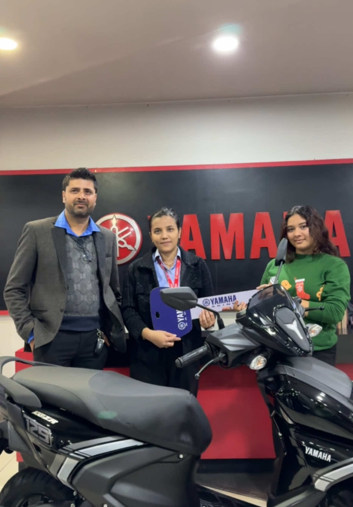 @Yamaha Tripureshowr 9801905440