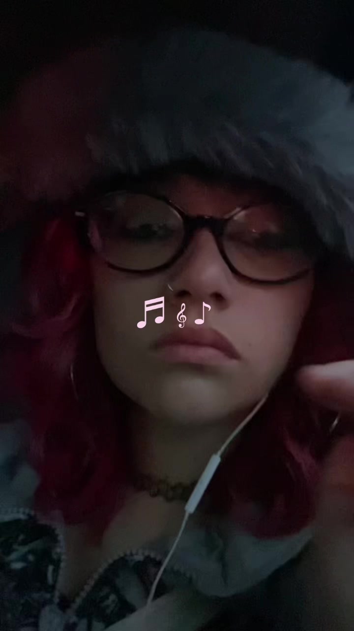 @MALUca w. lilico•VAI VER O SKZ