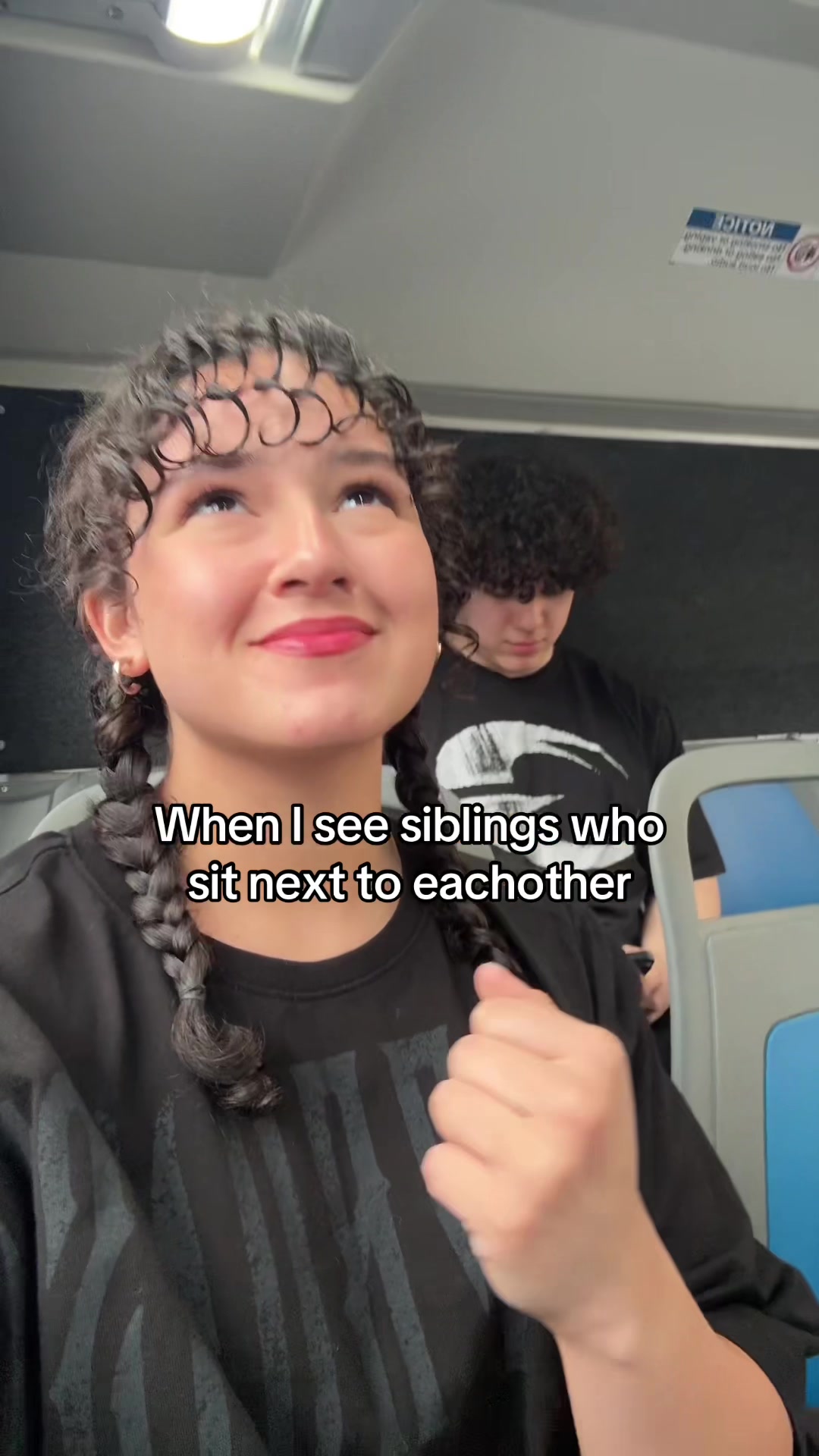 @theanjelinadiaz