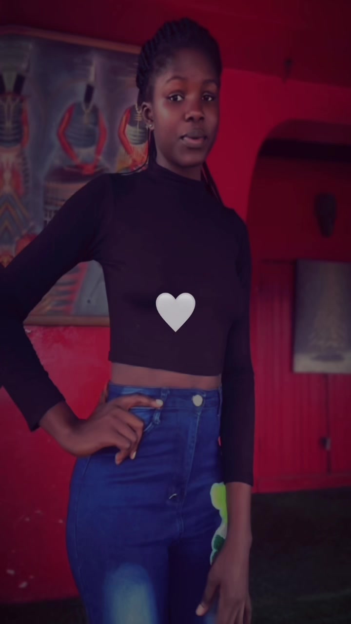 @𝒮𝑒𝓇𝓌𝒶𝒶💕🤭