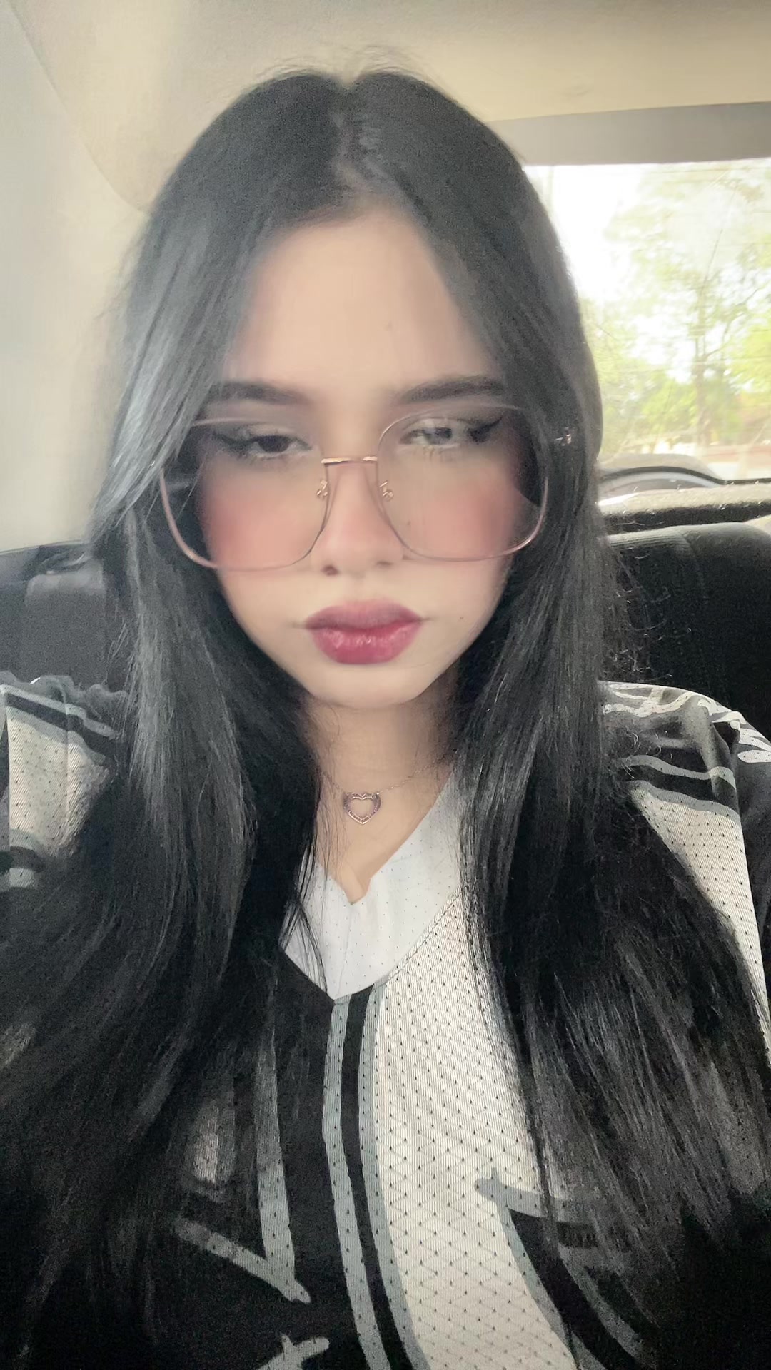 @𝑻𝒐𝒊 🦦
