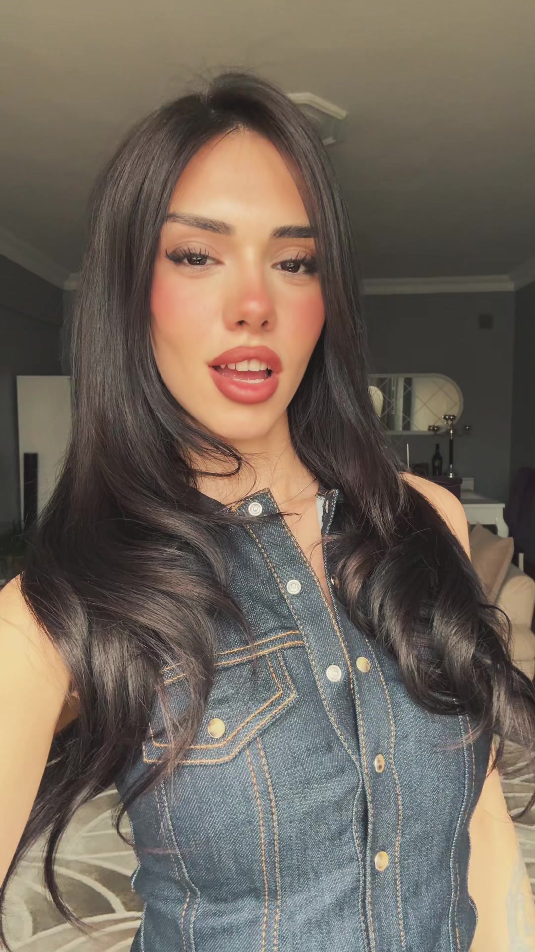 @Mina Çalışkan