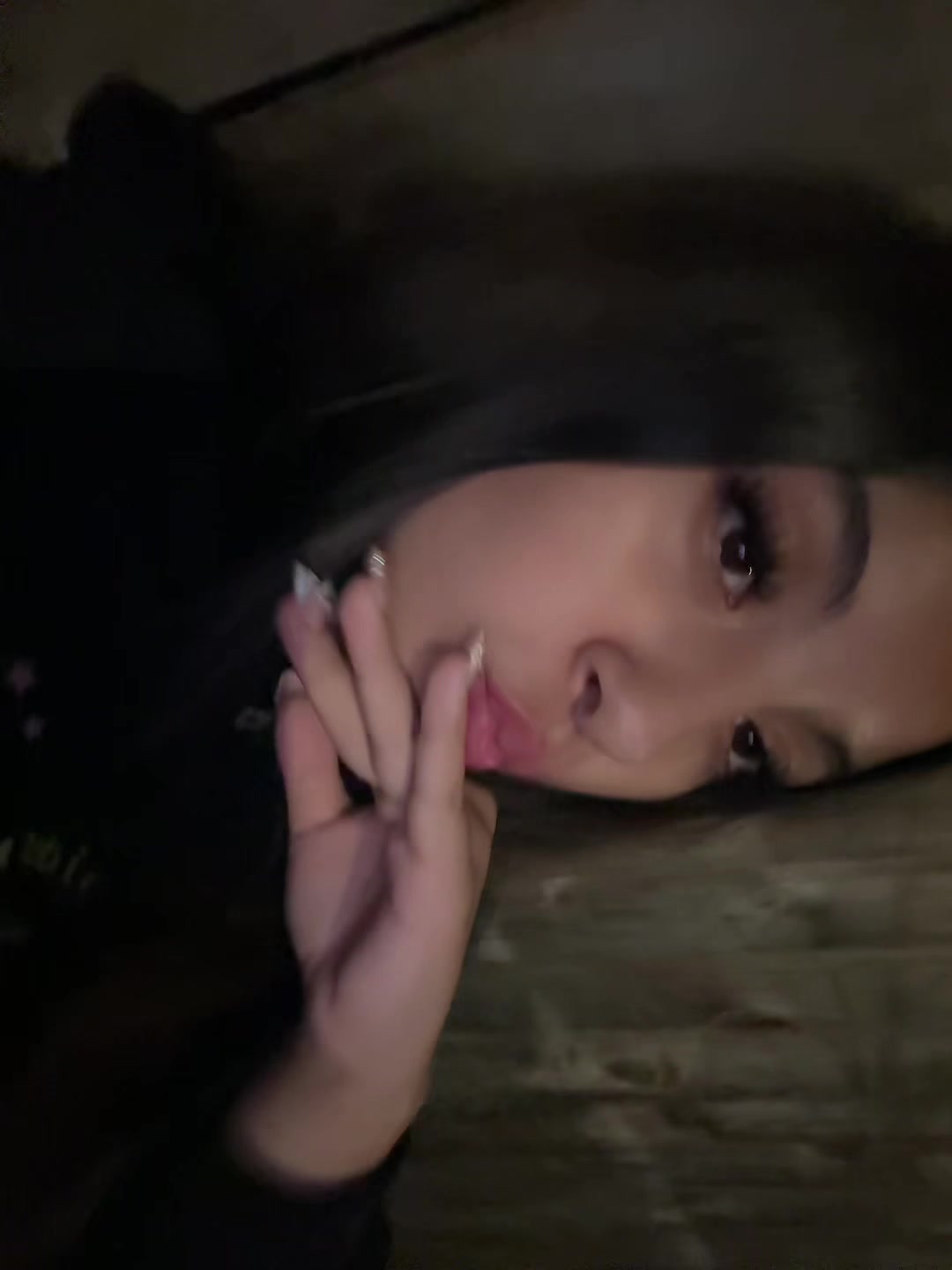 @🌺𝓜𝓸𝓷𝓪🌺