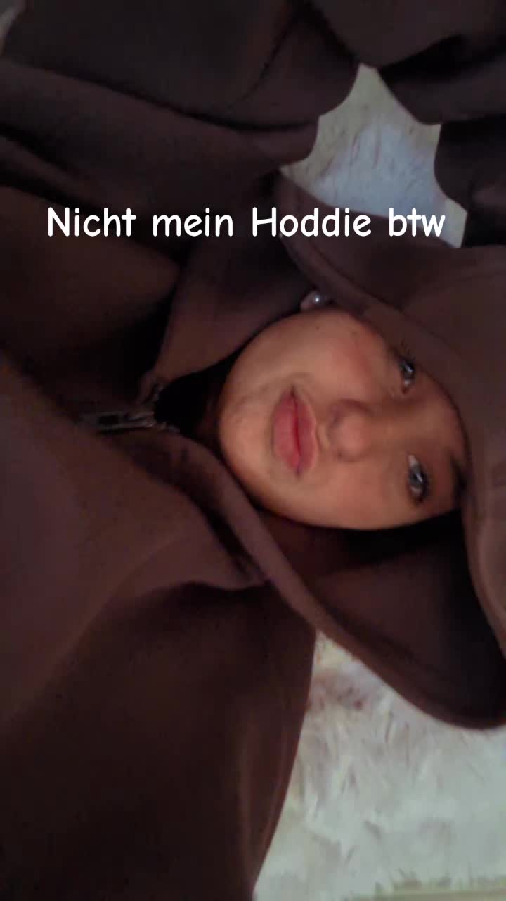 @Sophia