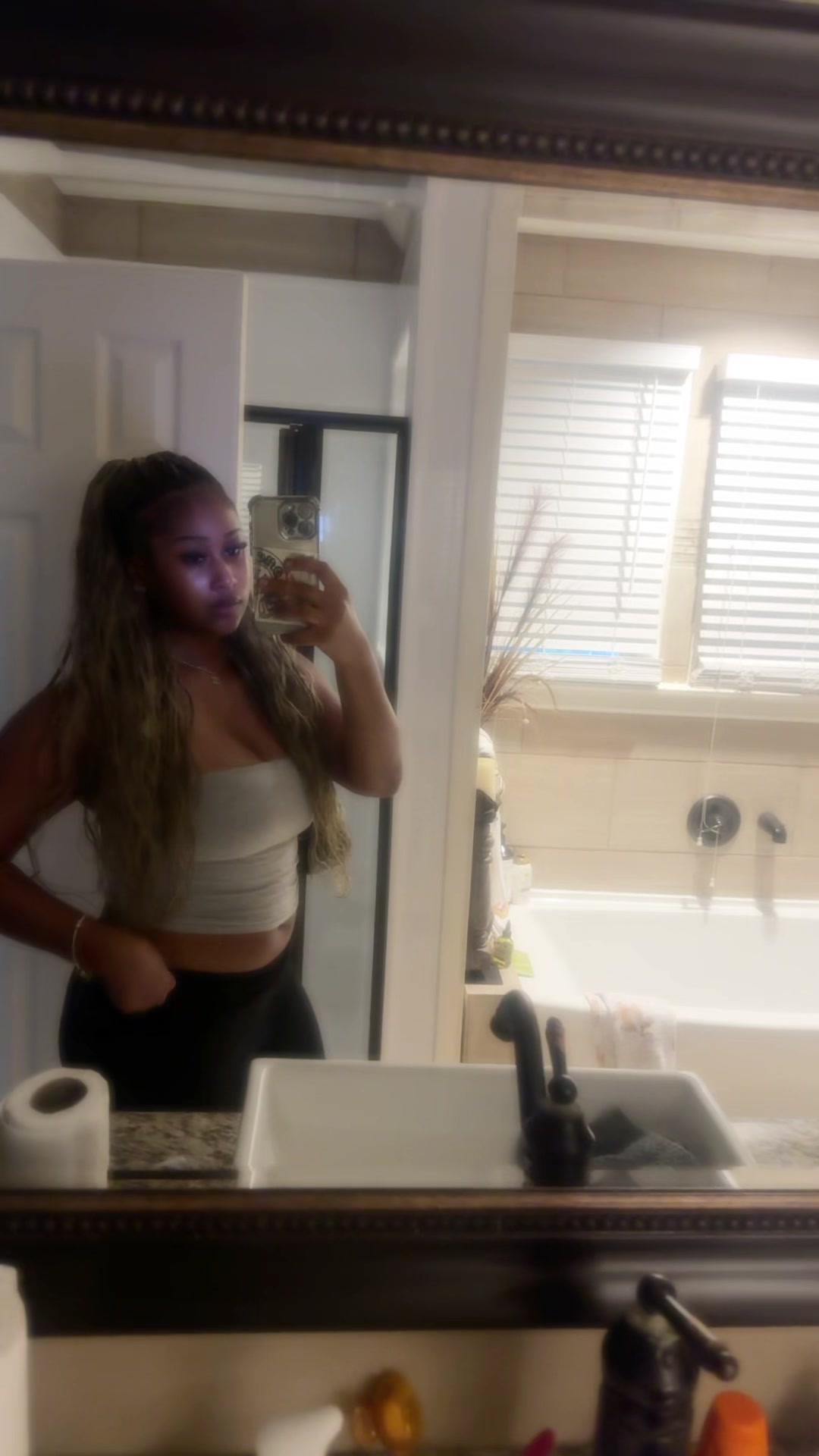 @Tru