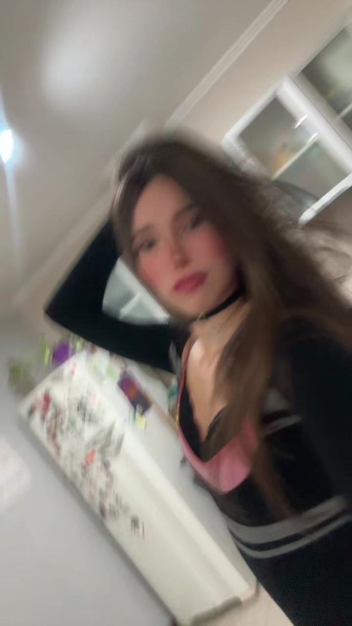 @julie★⭑