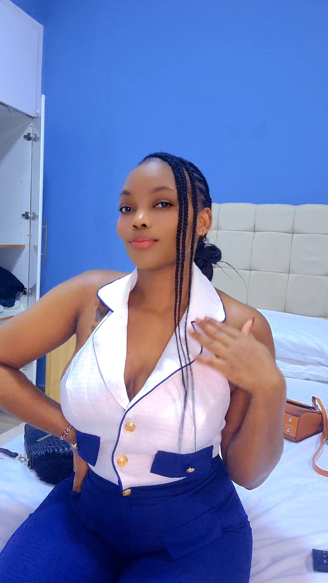 @kendi🇰🇪🇦🇪🇺🇲