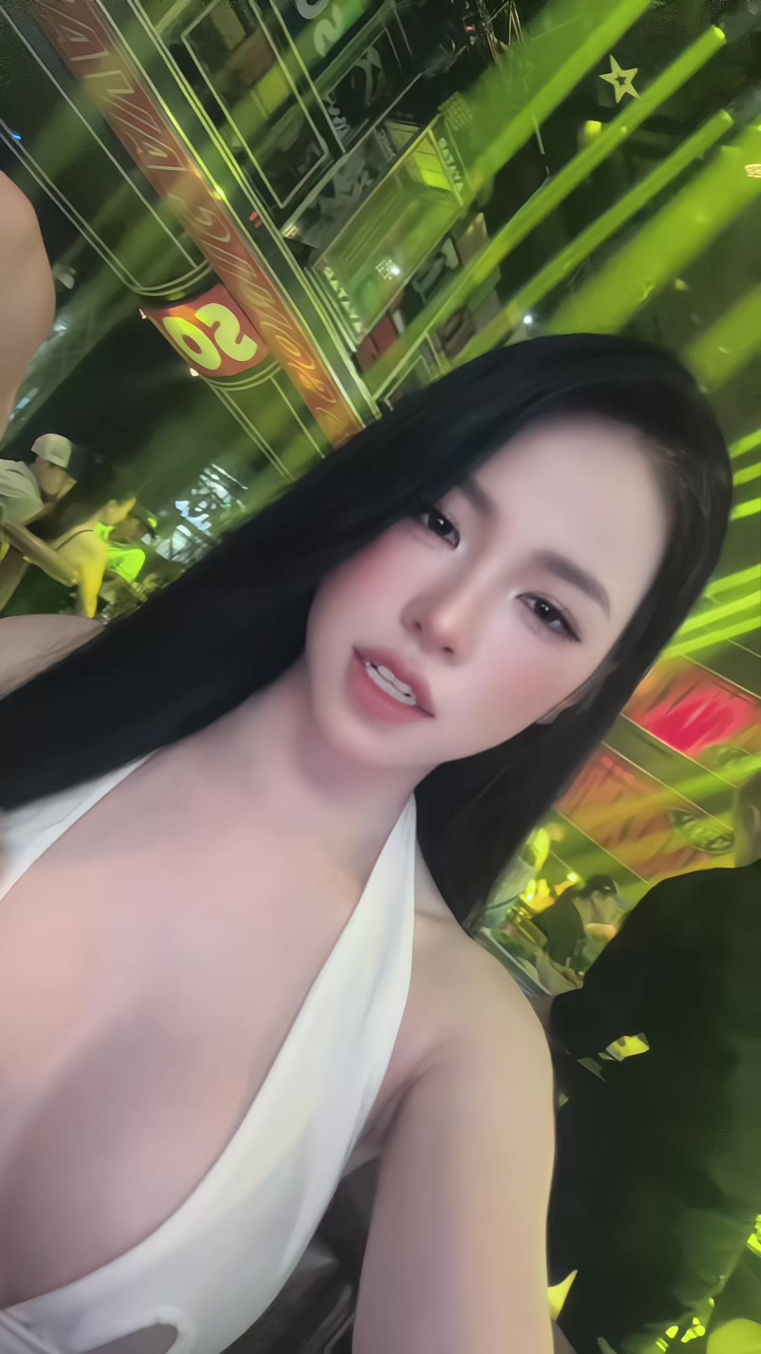 @Yến Nhi ✿