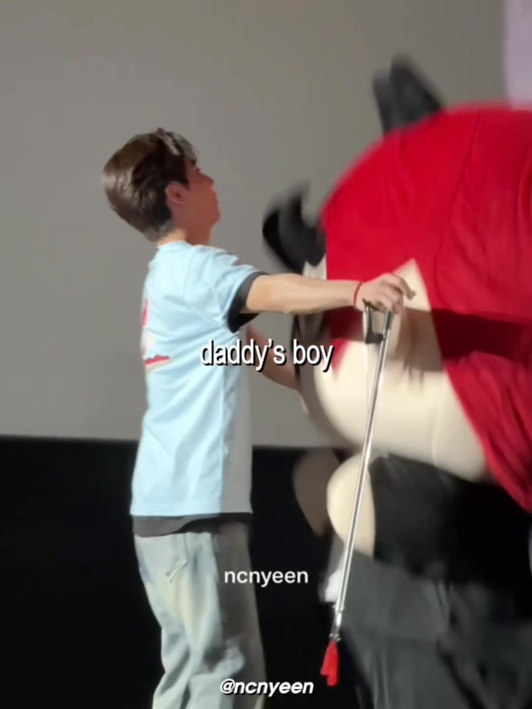 @yxhyne_