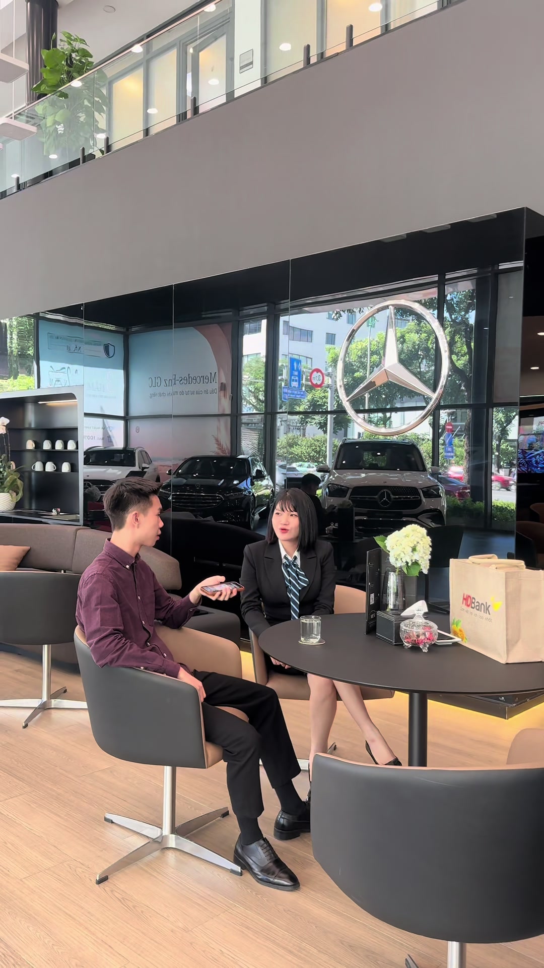 @Tường Liên Mercedes