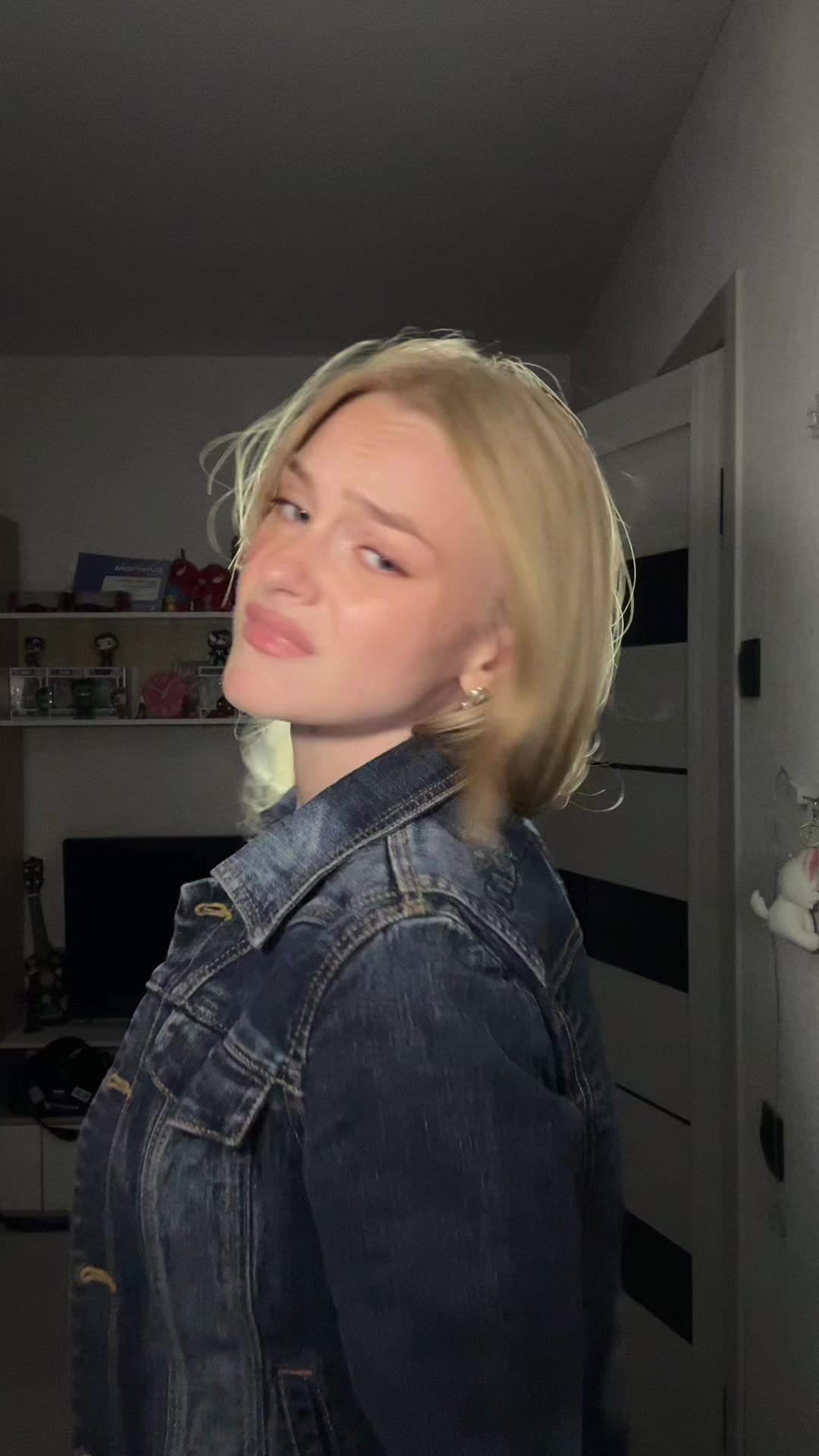 @deni_vers