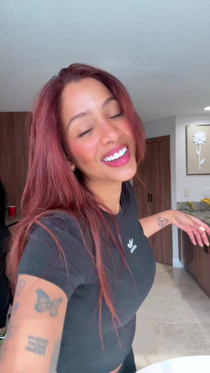 @samanthaahrdzz