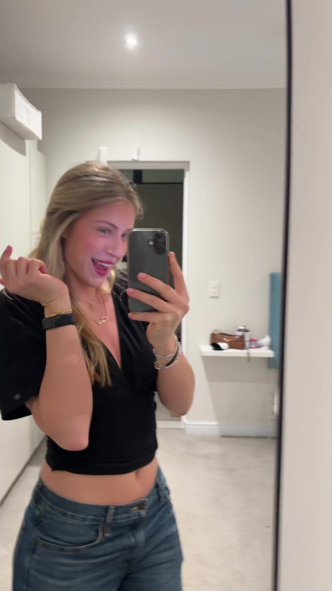 @Cara Isabella
