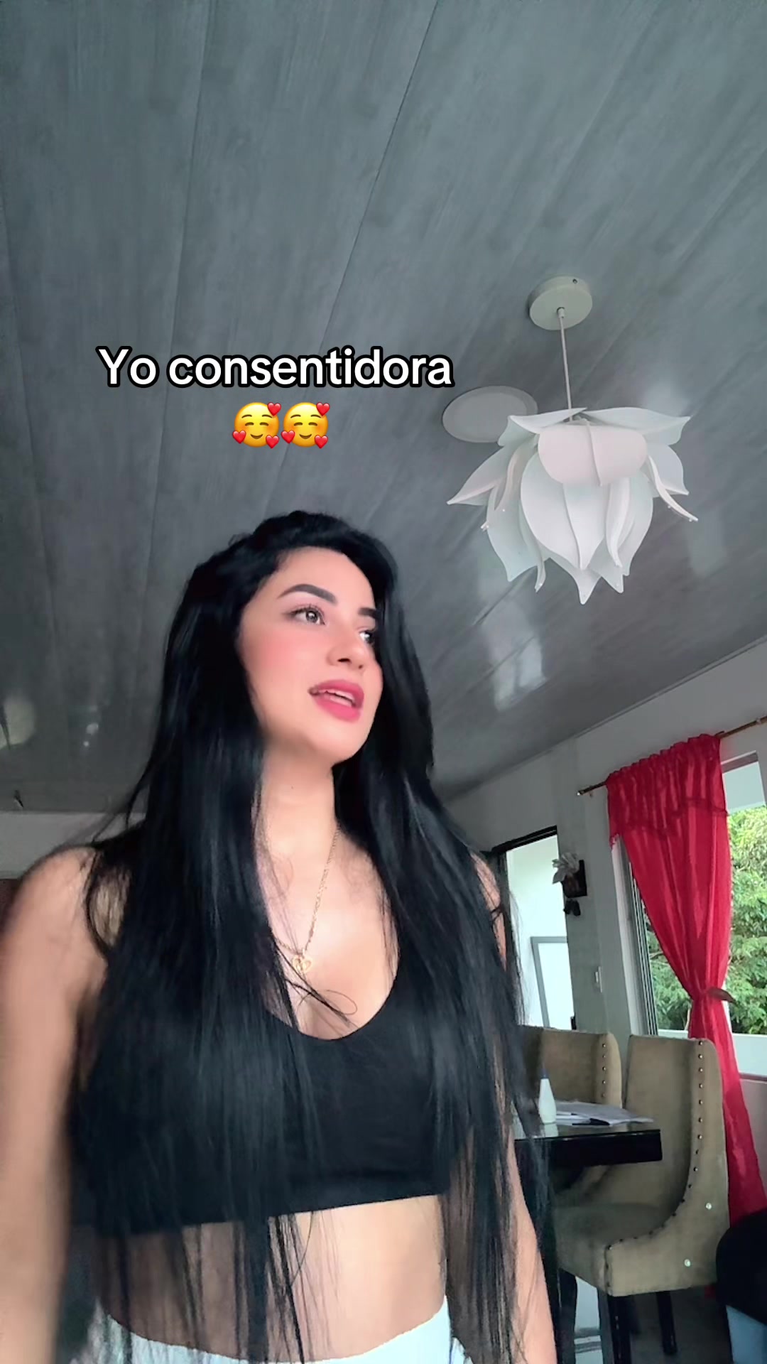 @Rocio- te Sigue