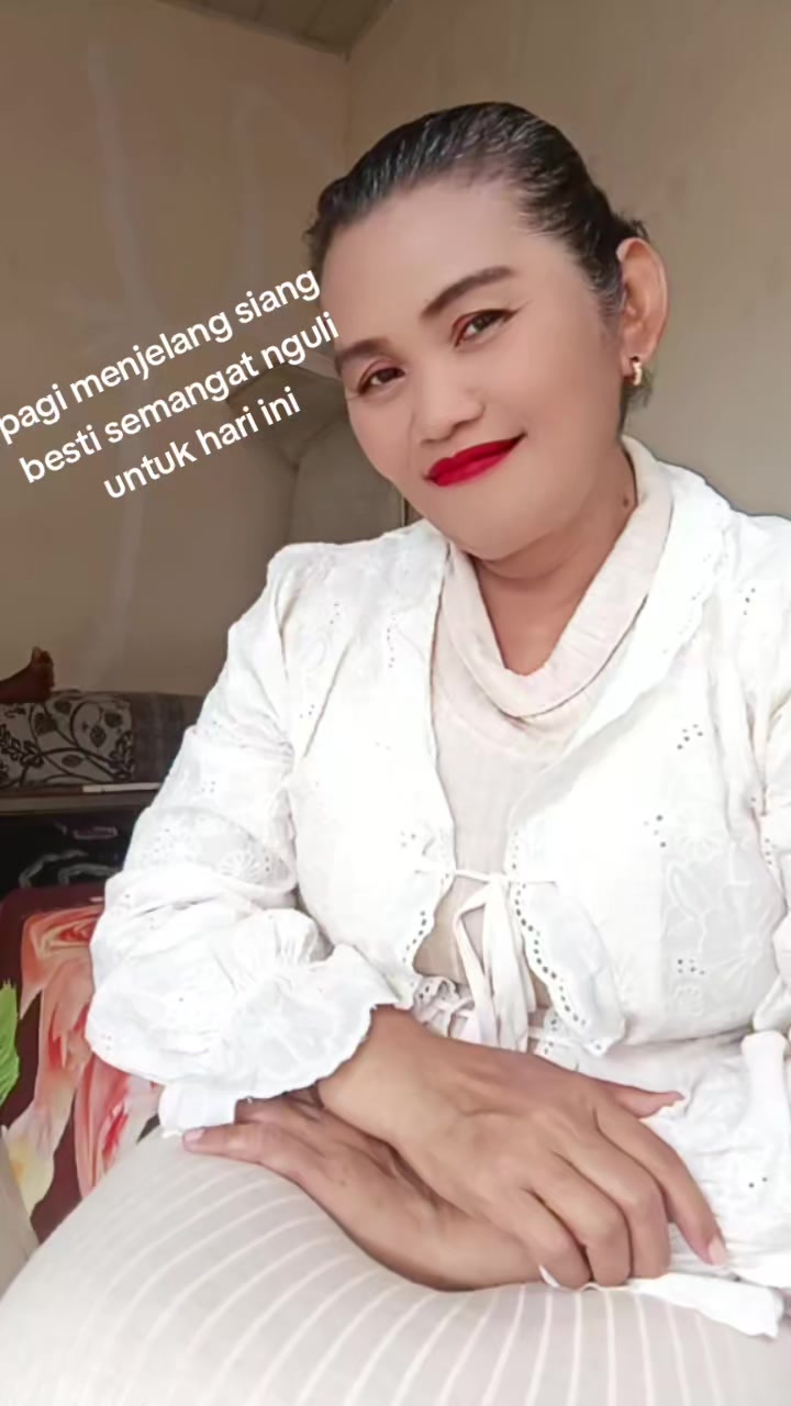 @Mak Krombong