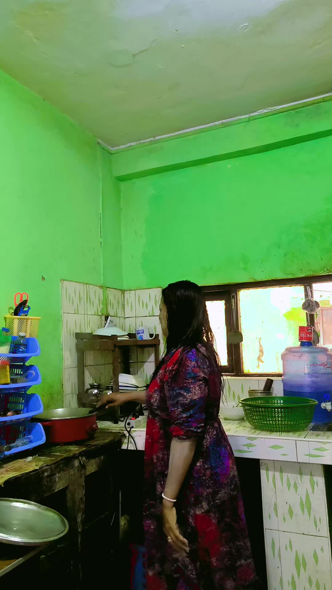 @Nwe Ni