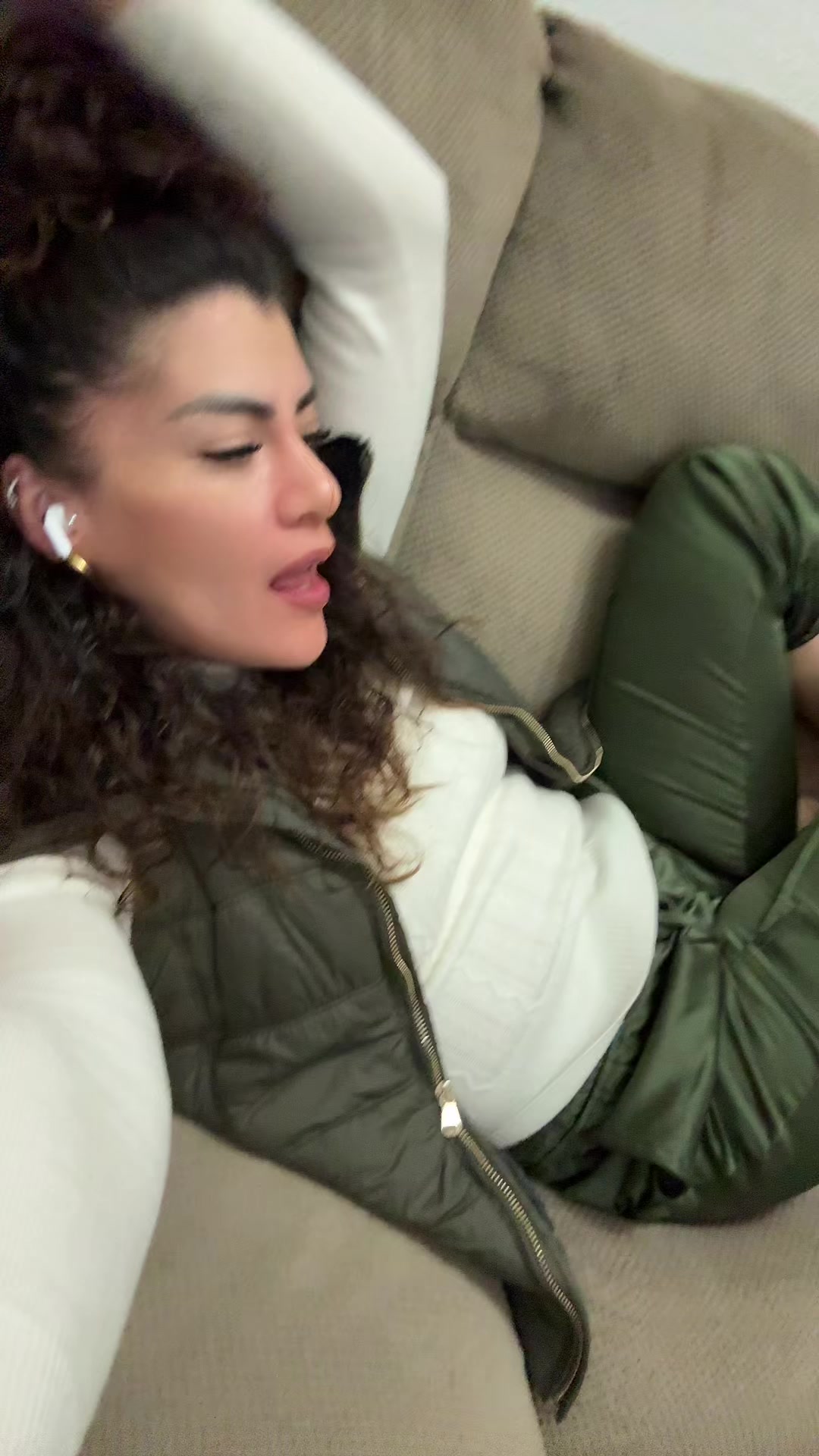 @🧿 👑 💫 nilA 💫 👑