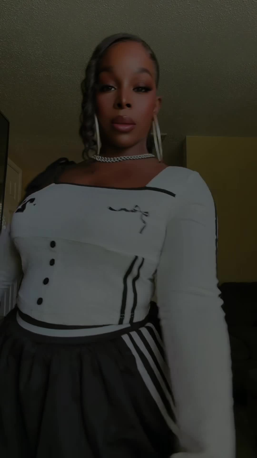 @Vanetria M Jones