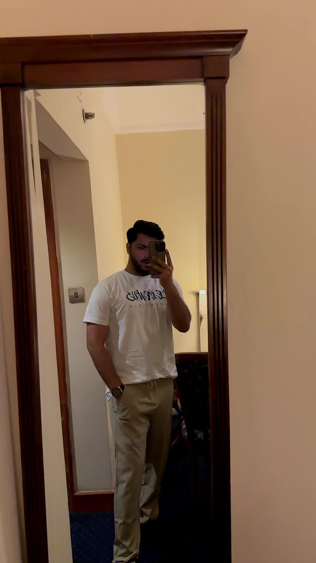 @🇦🇪ولید شیخ