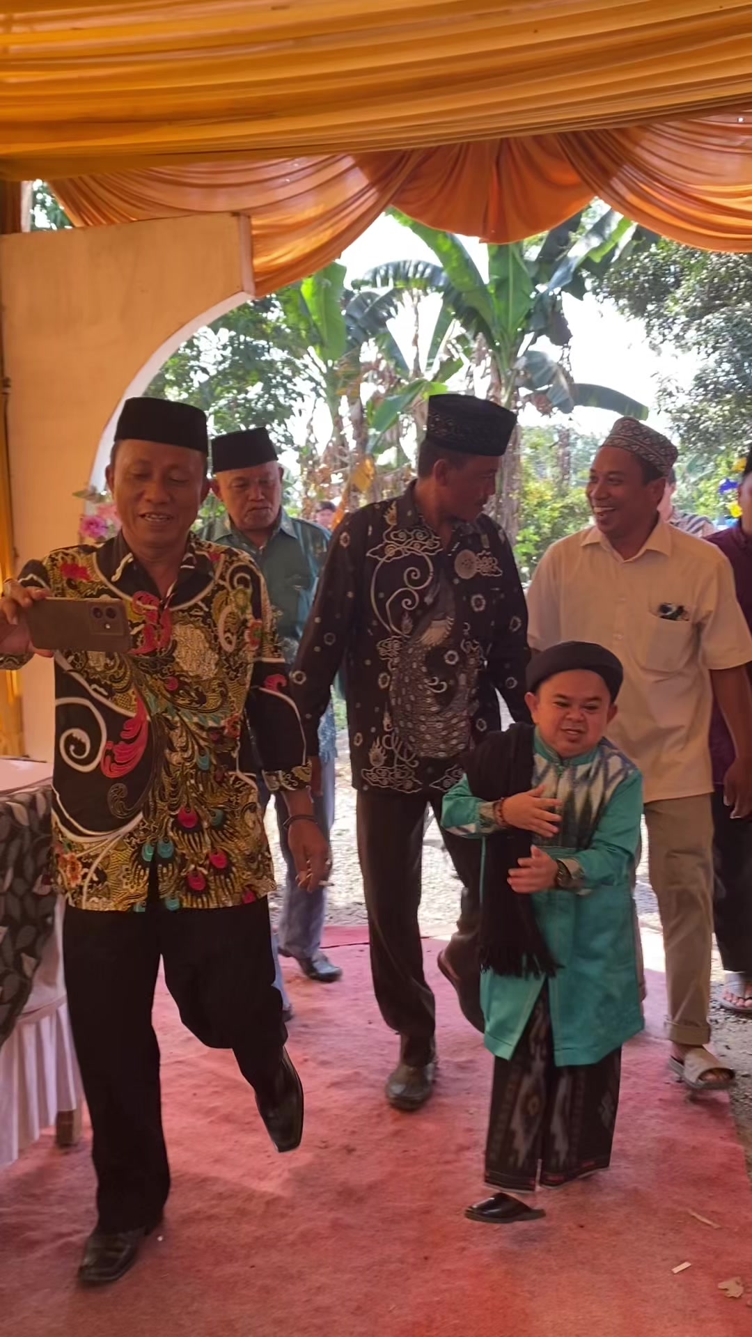 @Mumuy_Official