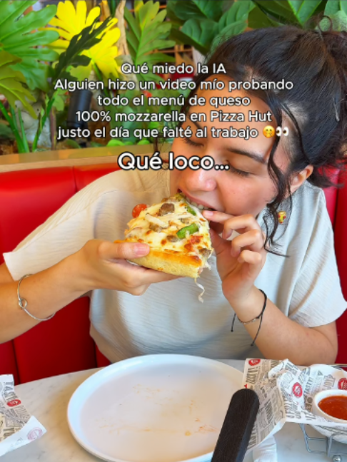 @Pizza Hut El Salvador