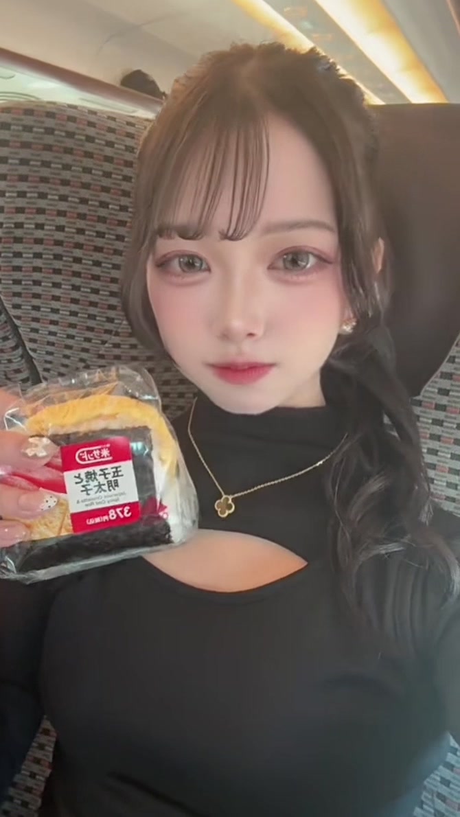 @みー