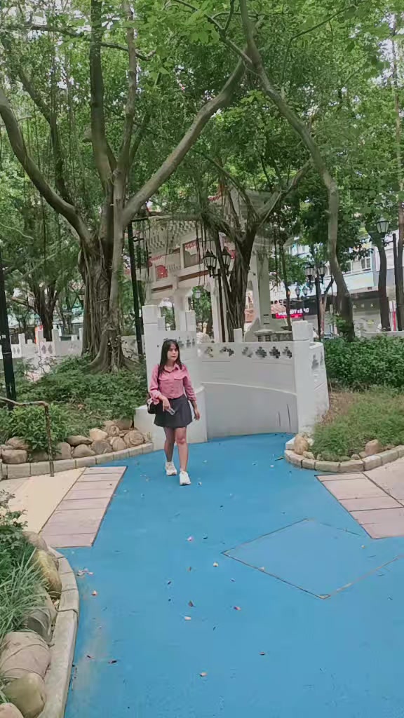 @🇮🇩 Queen 🇭🇰