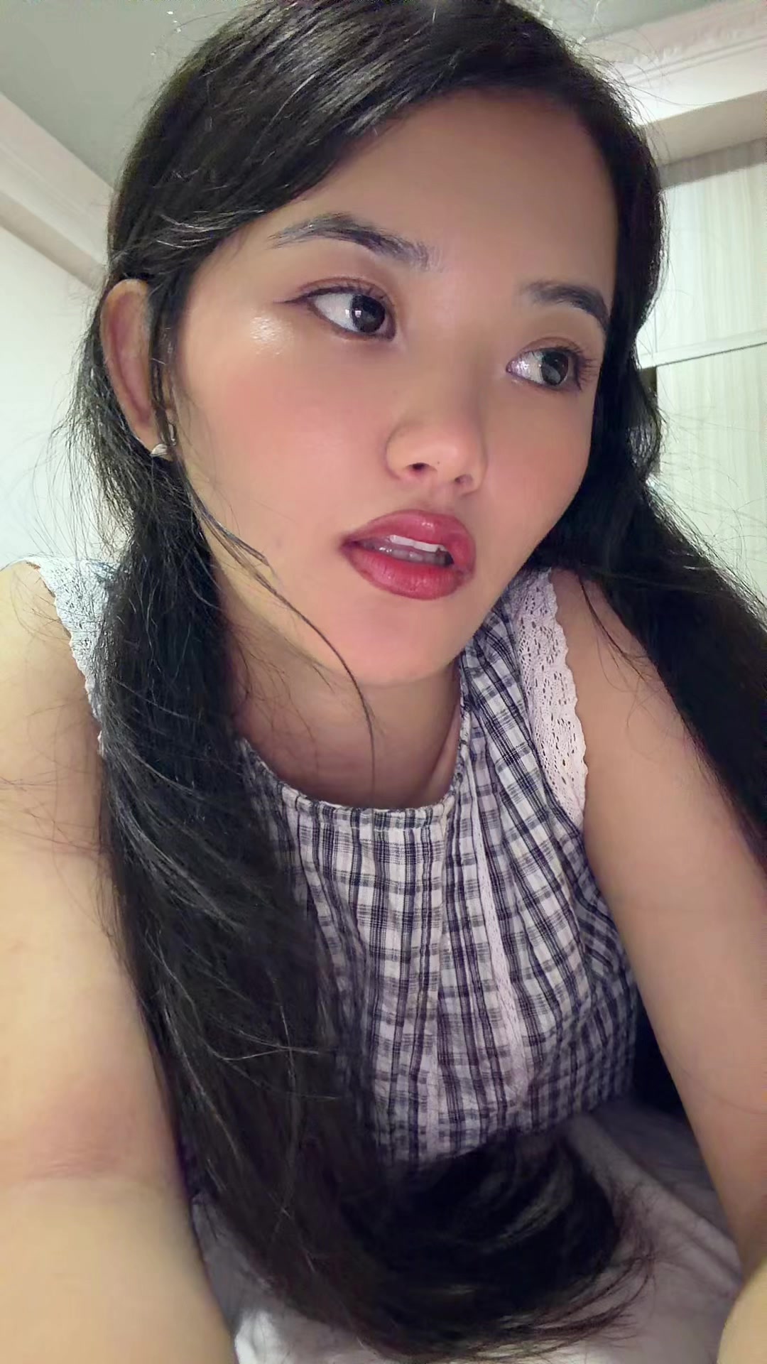 @Esneehaa