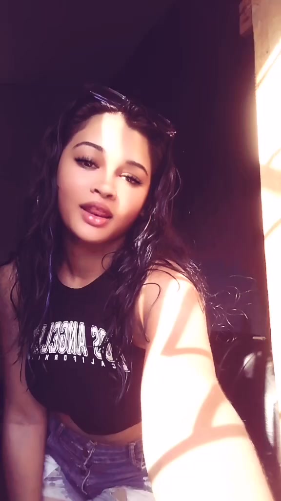 @Jade