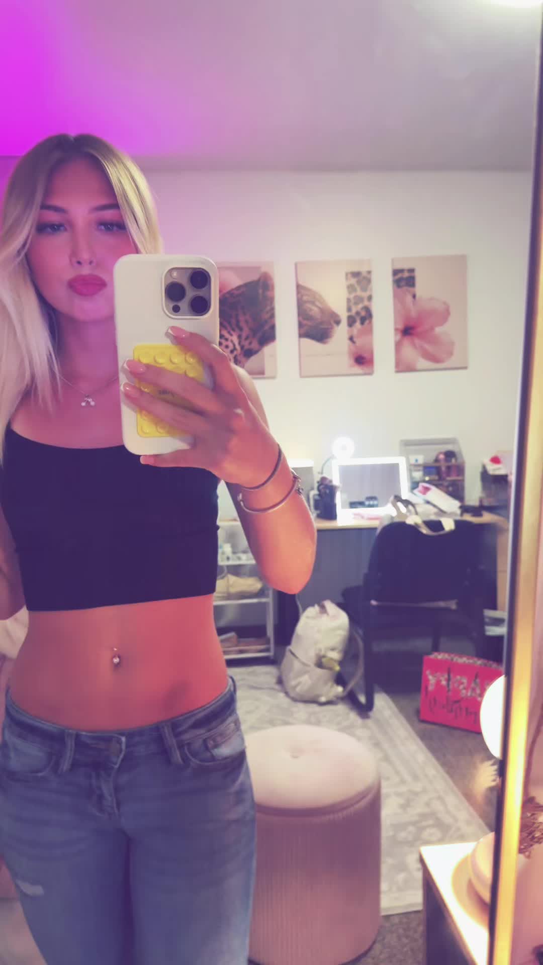 @julie🪩🐆🍒🍸