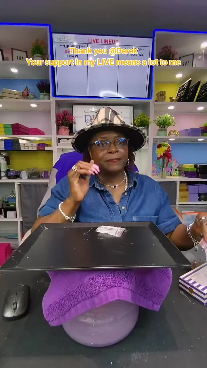 @💜DivineReveals (Tracee)💜