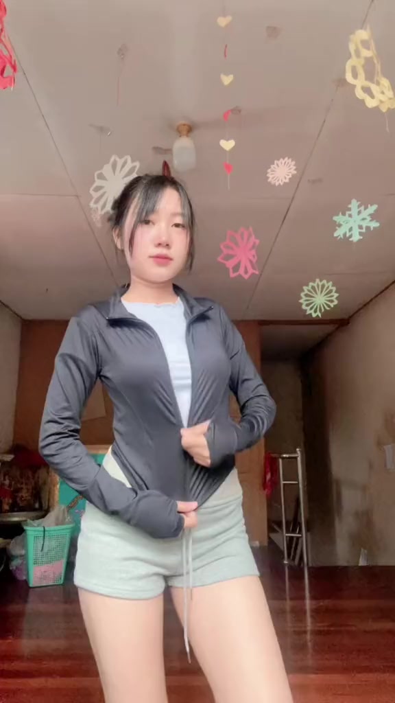 @Carly Clothing🌸(လက်လီ/လက်ကား)