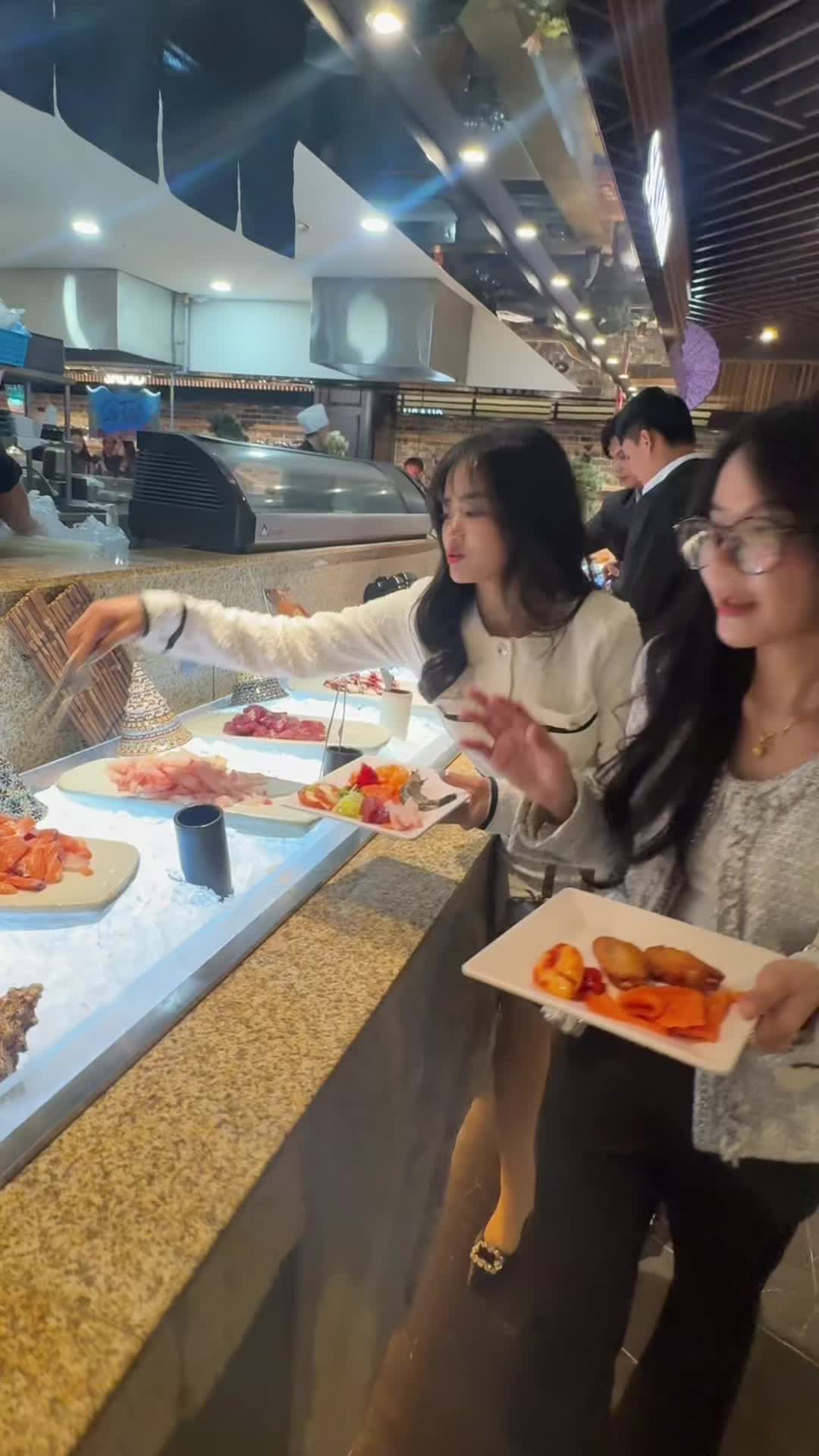 @ក្រមុំឥសាន្ត||🦋(កូវ សោភណ្ឌ័)