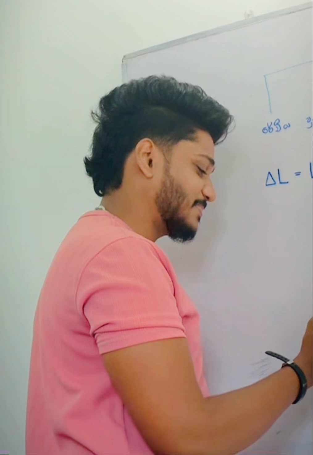 @Nethra_Jayasekara