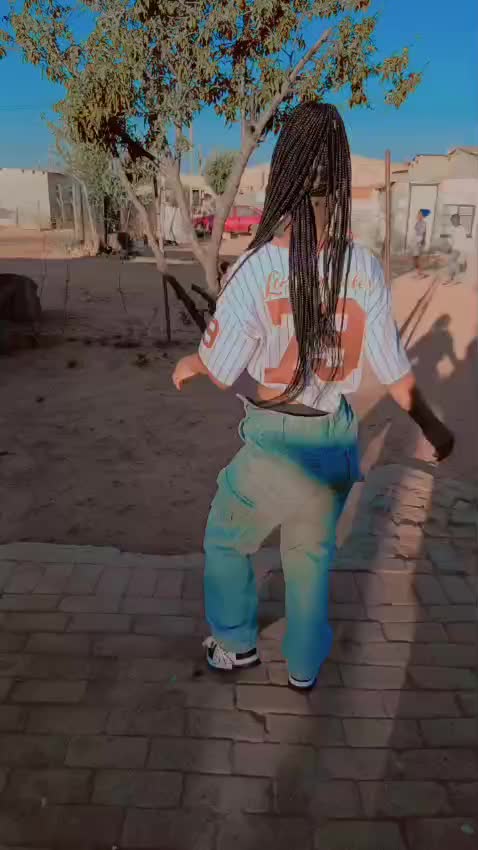 @Kelebogile Mohlanke